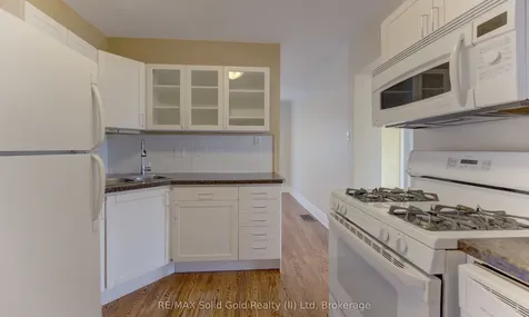 163 Binscarth Road Kitchener ON N2M 3E4