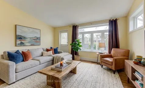 163 Binscarth Road Kitchener ON N2M 3E4