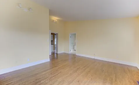 163 Binscarth Road Kitchener ON N2M 3E4