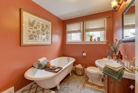 163 Binscarth Road Kitchener ON N2M 3E4
