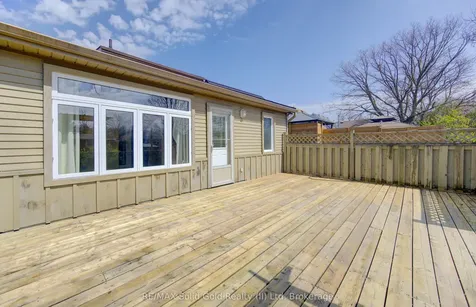 163 Binscarth Road Kitchener ON N2M 3E4