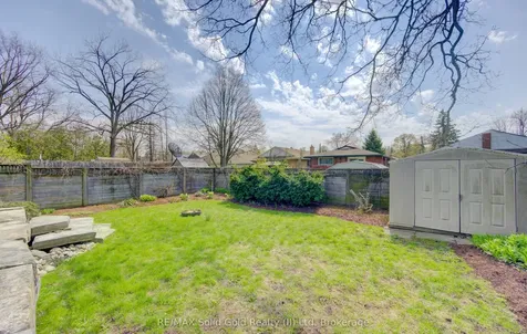 163 Binscarth Road Kitchener ON N2M 3E4