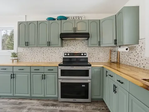 1131 Springdale Park Road Bracebridge ON P1L 1W9