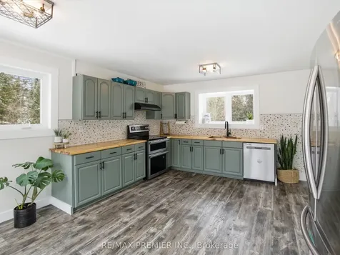1131 Springdale Park Road Bracebridge ON P1L 1W9