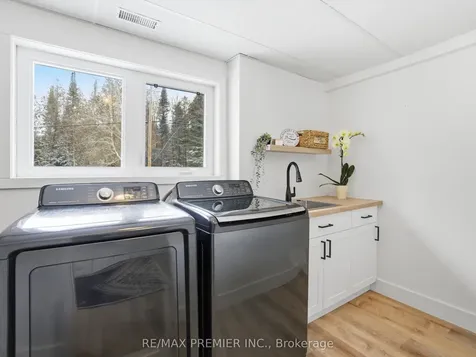 1131 Springdale Park Road Bracebridge ON P1L 1W9