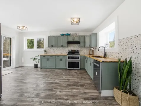 1131 Springdale Park Road Bracebridge ON P1L 1W9
