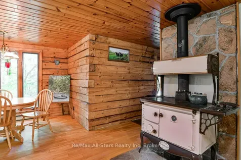 1386 South Portage Road Lake Of Bays ON P1H 2J6