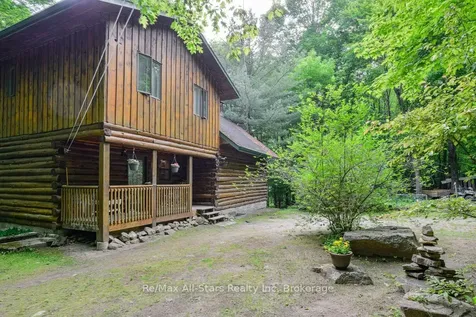 1386 South Portage Road Lake Of Bays ON P1H 2J6