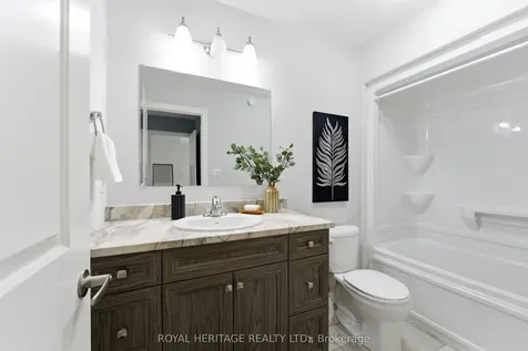 10 Sandhu Crescent Belleville ON K8P 0G6