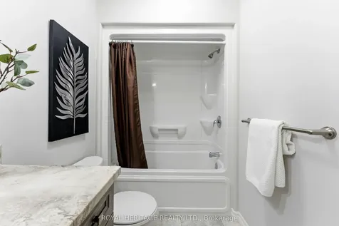 10 Sandhu Crescent Belleville ON K8P 0G6