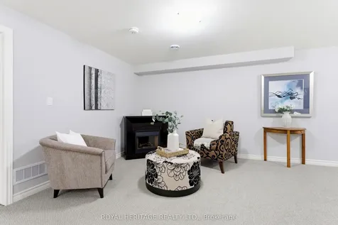 10 Sandhu Crescent Belleville ON K8P 0G6