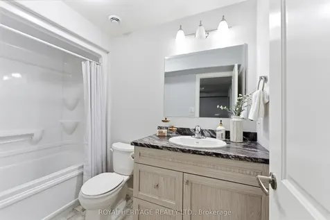 10 Sandhu Crescent Belleville ON K8P 0G6