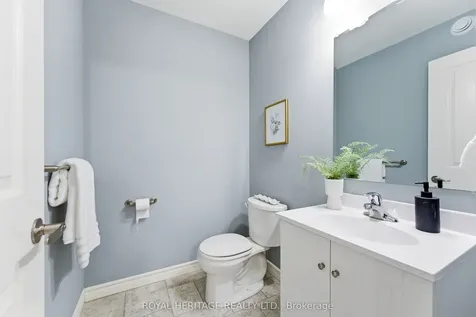 10 Sandhu Crescent Belleville ON K8P 0G6
