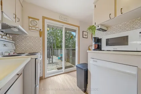 131 Lock Road Quinte West ON K8V 5P6