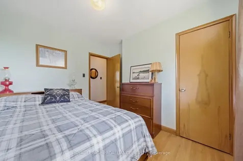 131 Lock Road Quinte West ON K8V 5P6