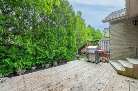 12 Euclid Avenue Waterloo ON N2L 6L9