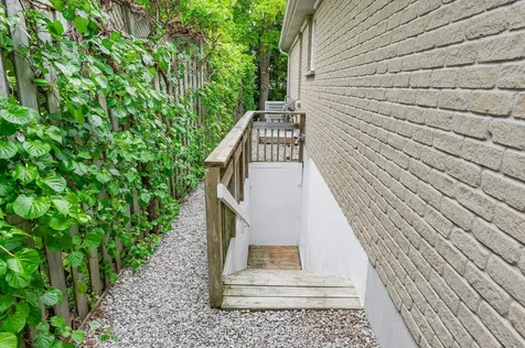 12 Euclid Avenue Waterloo ON N2L 6L9