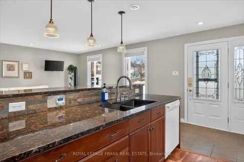 2139 Springwood Road Peterborough ON K9K 1N7