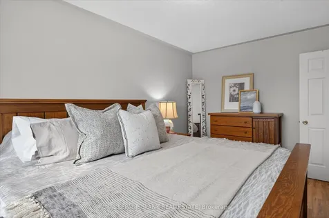 2139 Springwood Road Peterborough ON K9K 1N7