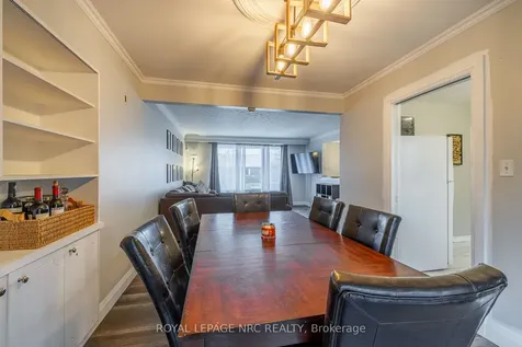 106 Lewis Street Welland ON L3B 4V7