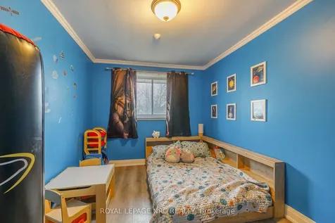 106 Lewis Street Welland ON L3B 4V7