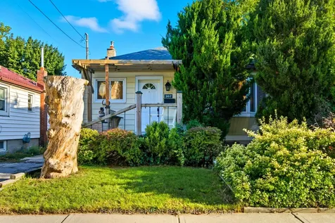 267 Thayer Avenue Hamilton ON L9A 1J6