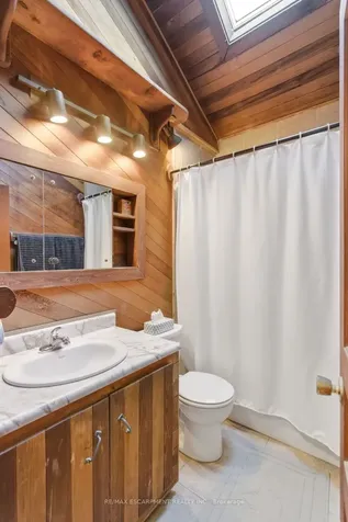267 Thayer Avenue Hamilton ON L9A 1J6