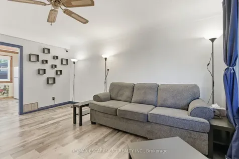 267 Thayer Avenue Hamilton ON L9A 1J6