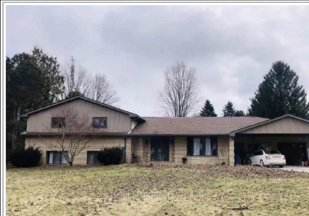 992 Mccready Road Dawn-euphemia ON N0P 1C0