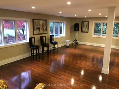 992 Mccready Road Dawn-euphemia ON N0P 1C0