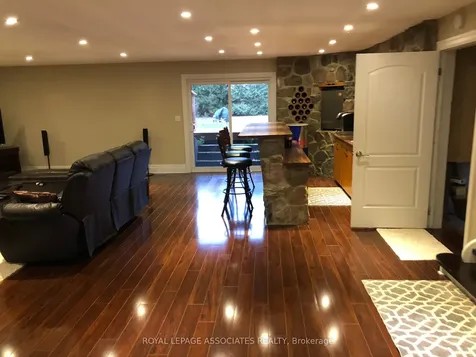 992 Mccready Road Dawn-euphemia ON N0P 1C0