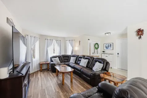 1469 Birchwood Drive Kingston ON K7P 3H3