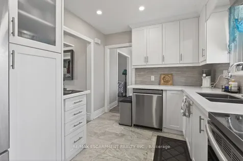 62 Palmer Road Hamilton ON L8T 3E8
