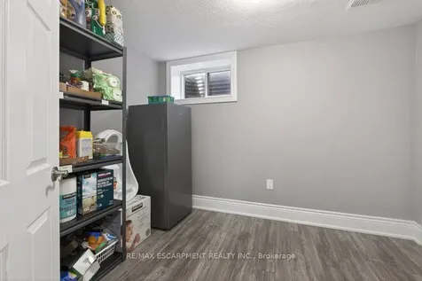 62 Palmer Road Hamilton ON L8T 3E8