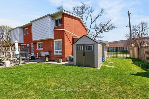 62 Palmer Road Hamilton ON L8T 3E8
