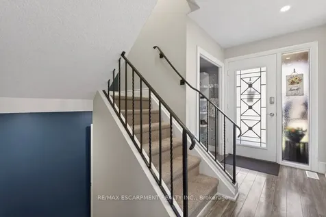 62 Palmer Road Hamilton ON L8T 3E8