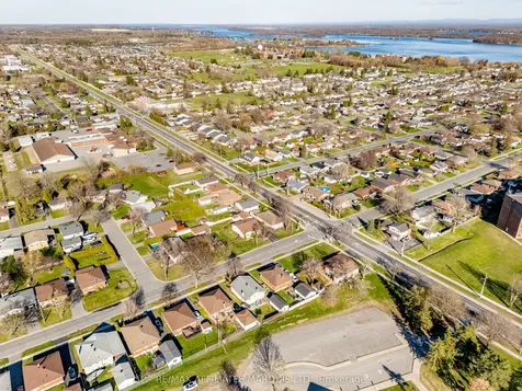 1503 Second Street E Cornwall ON K6H 2C4