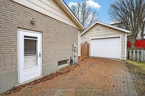 411 Lampman Place Woodstock ON N4S 3S9