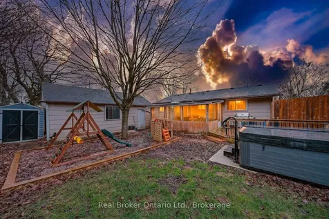 411 Lampman Place Woodstock ON N4S 3S9