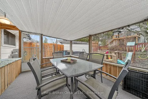 411 Lampman Place Woodstock ON N4S 3S9