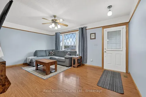 411 Lampman Place Woodstock ON N4S 3S9