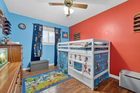 411 Lampman Place Woodstock ON N4S 3S9