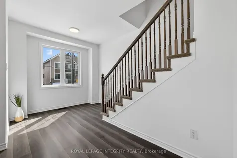 21 Caspian Row Kanata ON K2V 0R7