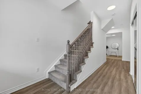 21 Caspian Row Kanata ON K2V 0R7