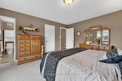 8452 South Chippawa Road West Lincoln ON N0A 1C0