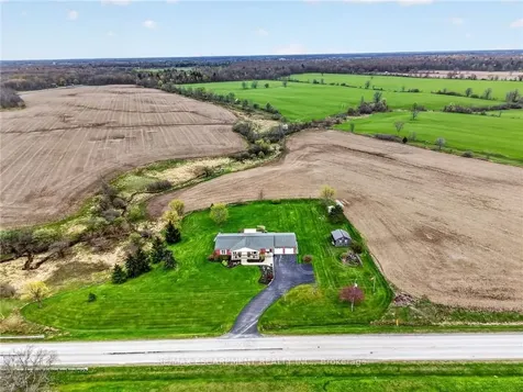 8452 South Chippawa Road West Lincoln ON N0A 1C0