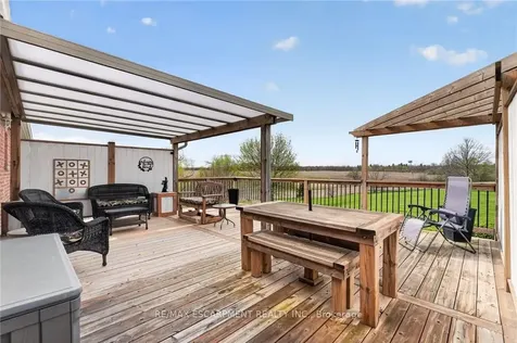 8452 South Chippawa Road West Lincoln ON N0A 1C0