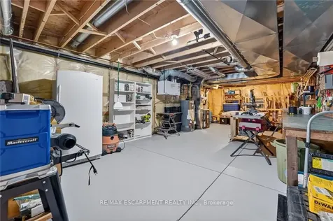 8452 South Chippawa Road West Lincoln ON N0A 1C0