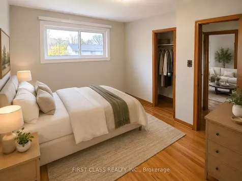 27 Welbourn Drive Hamilton ON L9A 3N1