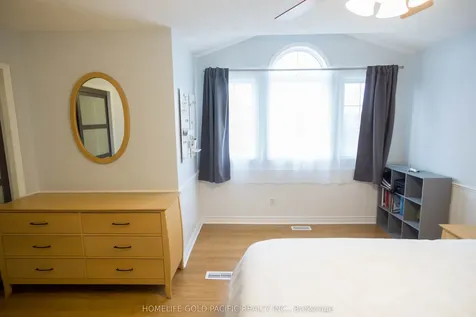 655 Inglis Falls Place Waterloo ON N2V 2L4